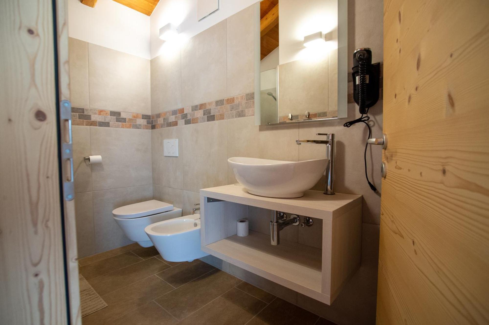 טיונה די טרנטו La Lesivera Bed And Breakfast מראה חיצוני תמונה